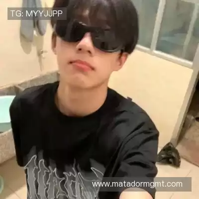 奚双伦